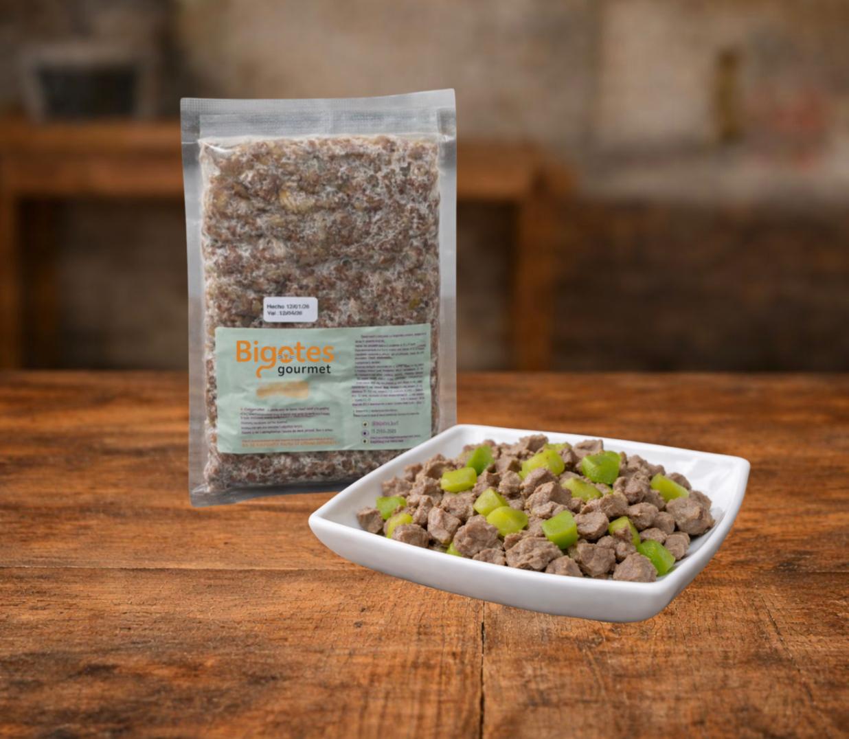 Instinto criollo - Gatos adultos